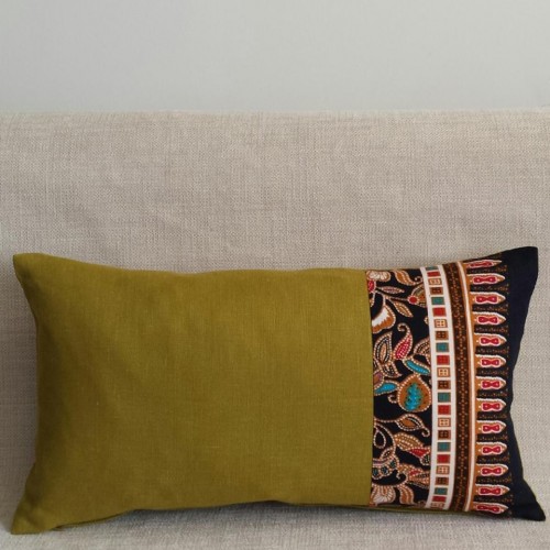 Batik Jewels - small - rectangualr - cushion - black
