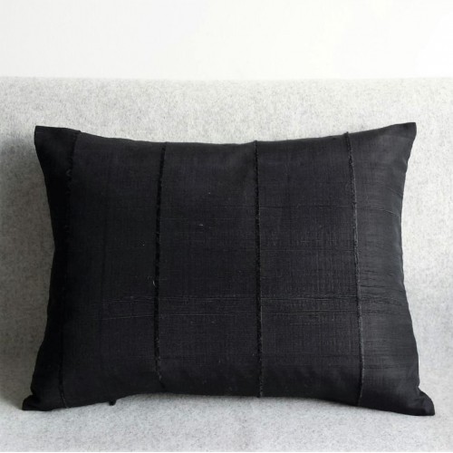 Ribbed cushion - rectangular - black