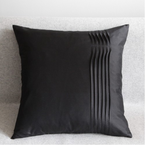 Twisted Pleat - cushion - square - black